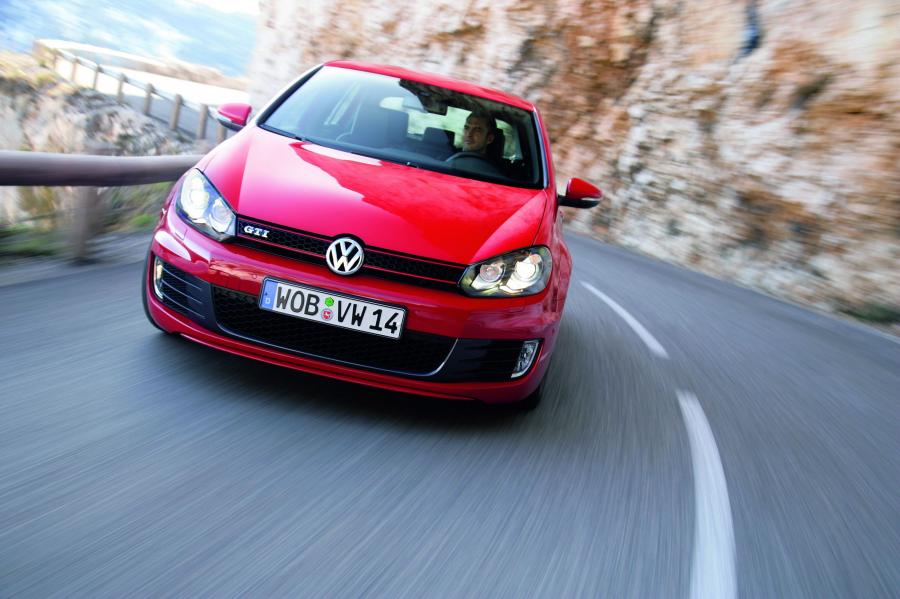  Volkswagen Golf GTi 2008 года  (фото 50 из 83)